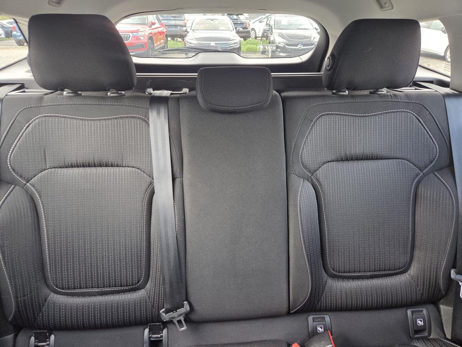 Renault Megane IV 1.3 TCe 140 Grandtour Business Edition