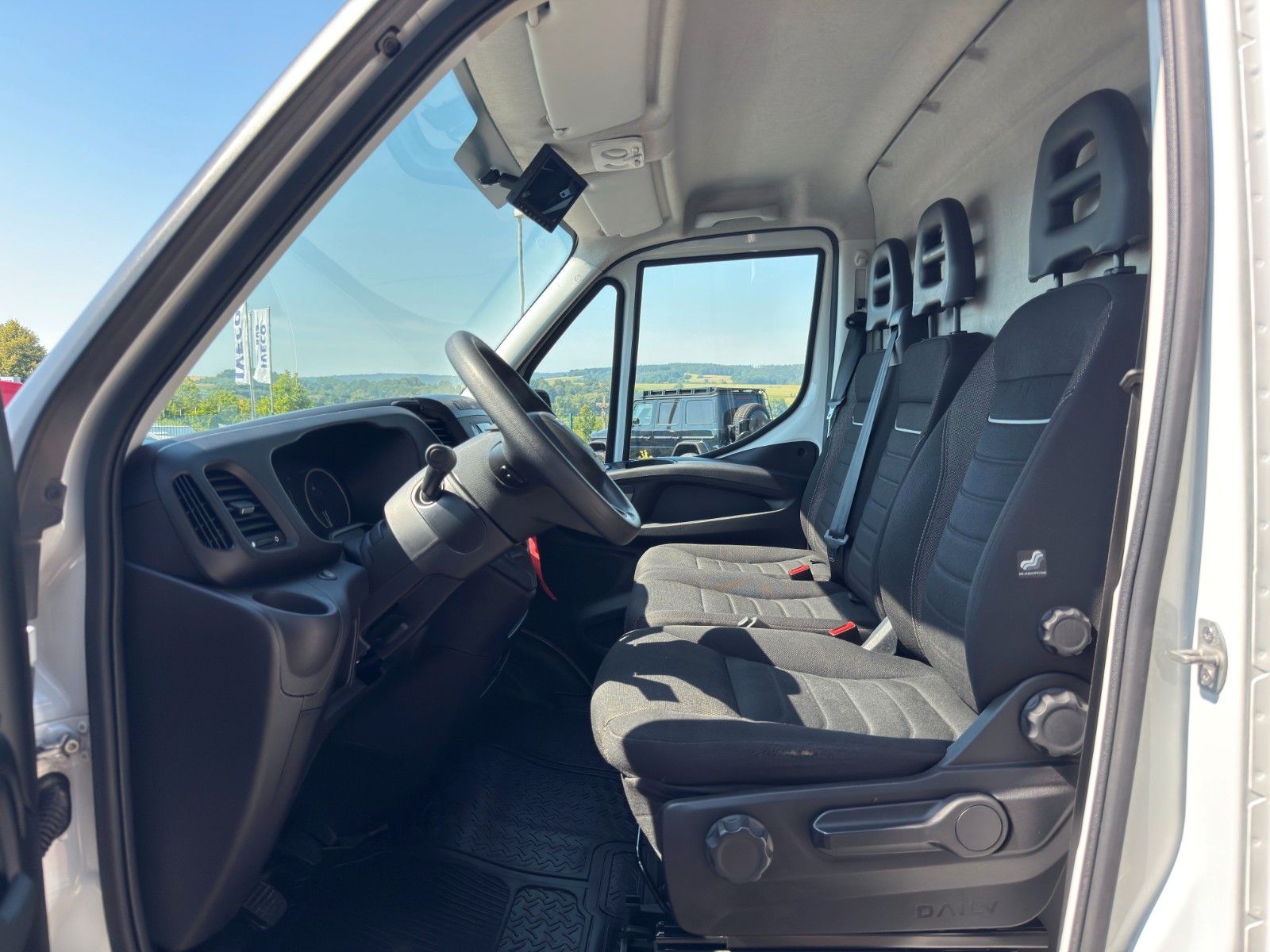 Fahrzeugabbildung Iveco Iveco Daily 35S14 *R3.520mm*AHK*Kamera*