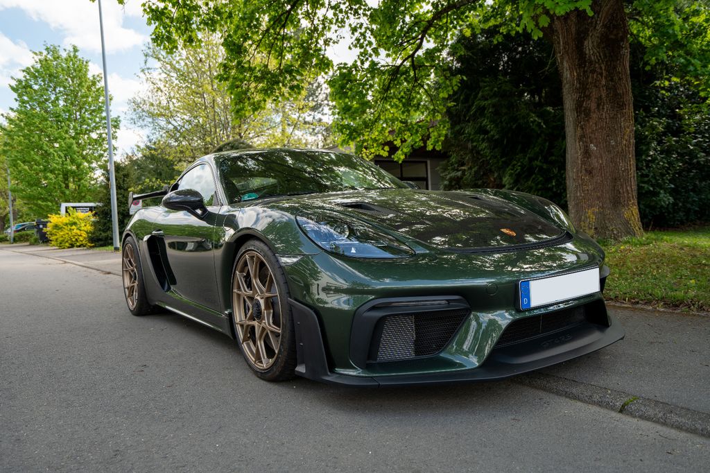 Porsche 718 Cayman GT4 RS Weissach-Paket - Loakgreen