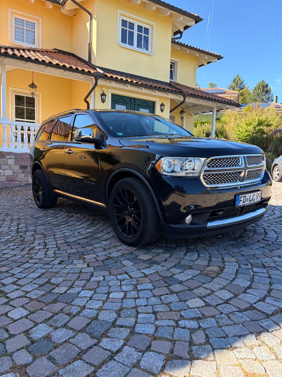 Fahrzeugabbildung Dodge Durango Citadel AWD Allrad Vollausstattung LPG
