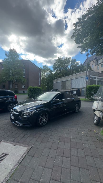 Image of Mercedes-Benz CLA 180