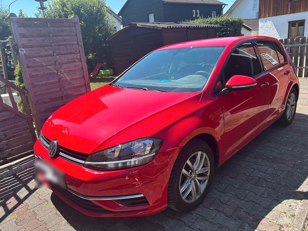 Image of Volkswagen Golf