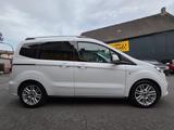 Ford Tourneo Courier Titanium 1. HAND Zahnriemen neu - gebrauchte Ford Tourneo Courier aus dem Jahr 2019