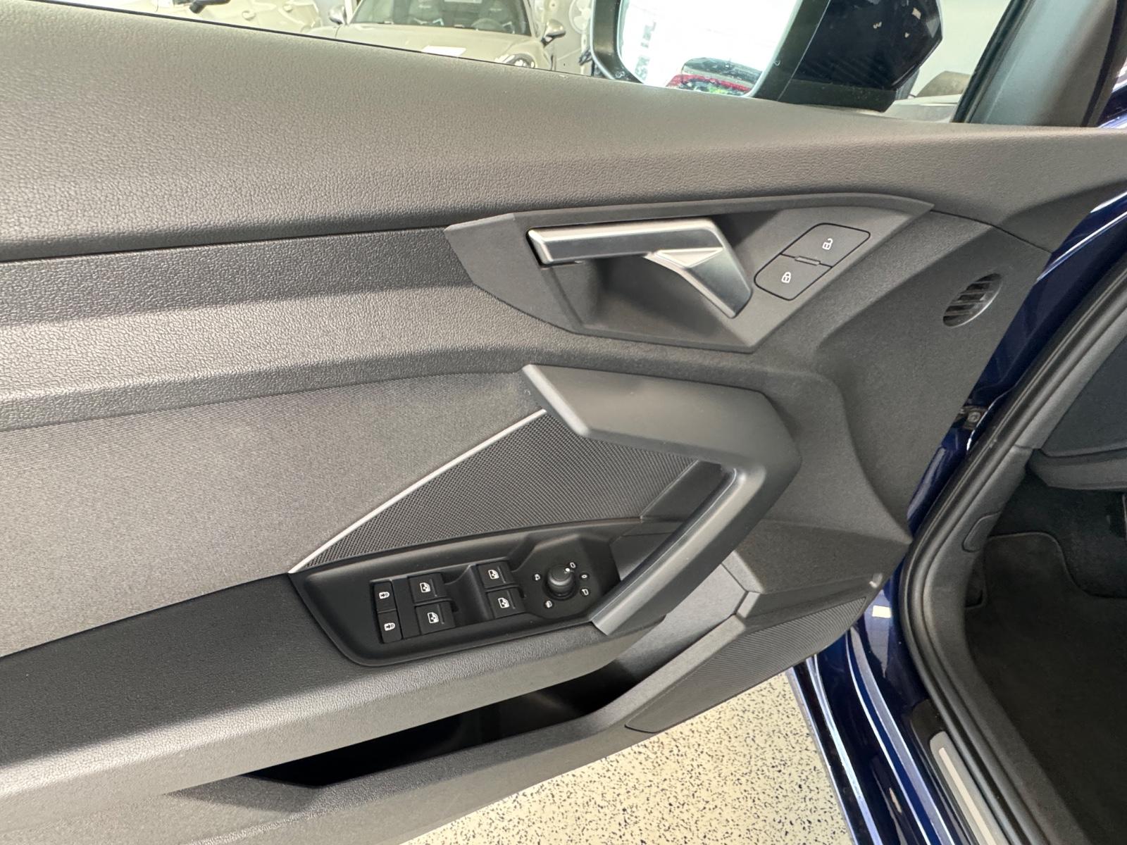 Audi A3 Sportback 30 TFSI advanced, миниатюра 9