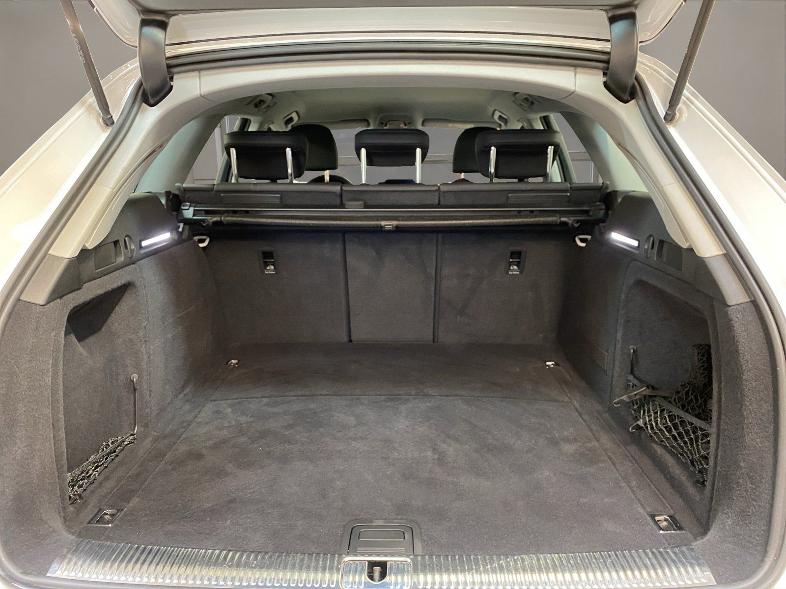 Audi A4 - Bild 17