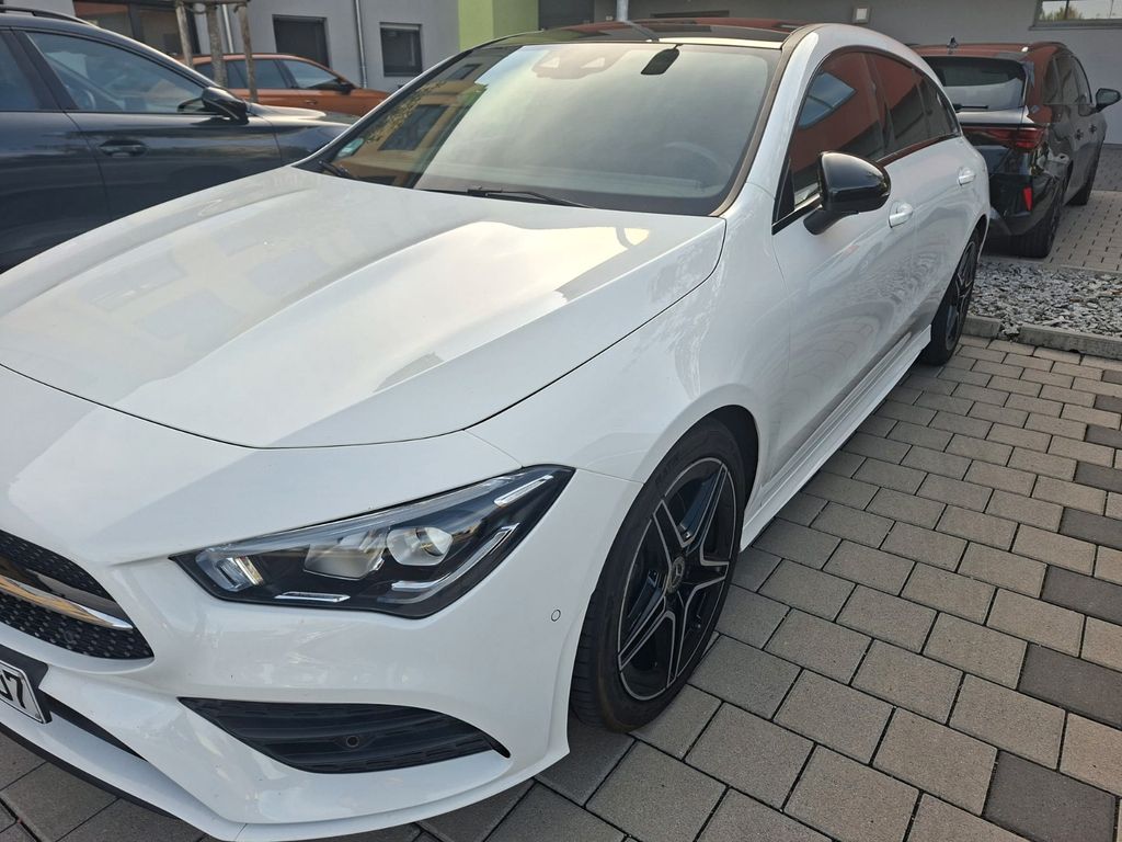 Image of Mercedes-Benz CLA 200 Shooting Brake