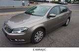 Volkswagen Passat Lim. Trendline BlueMotion-1 HAND-ORG.KM- - Volkswagen Passat: Unfallwagen