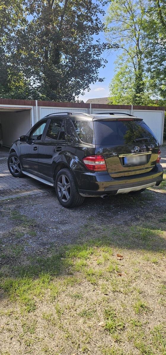 Mercedes-Benz ML 320
