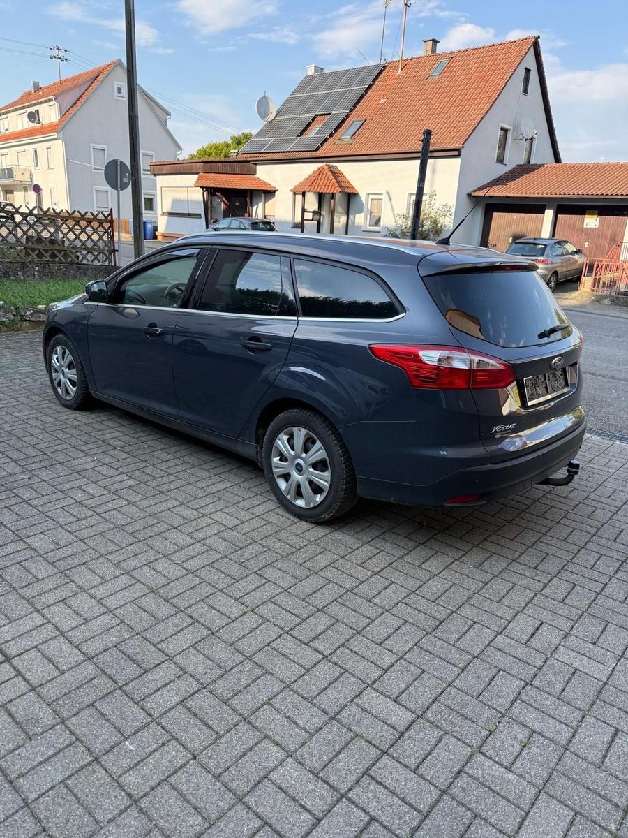 Ford Focus 2014 — photo 6
