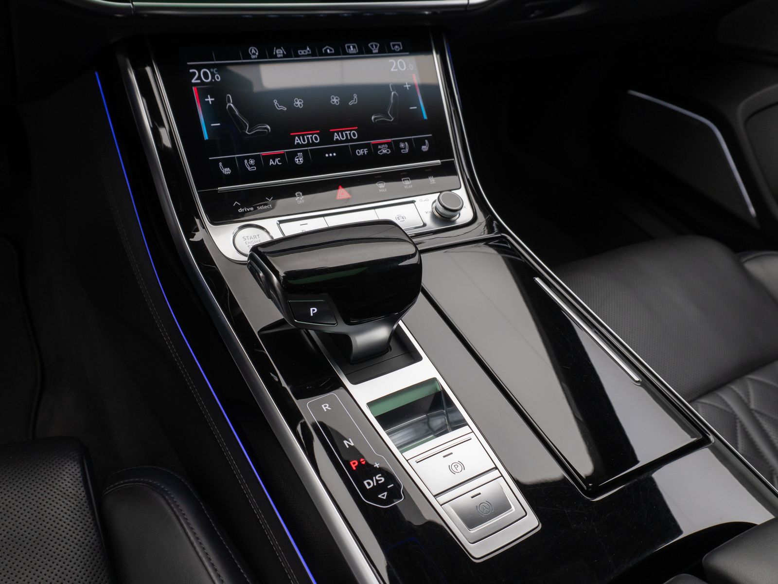 Fahrzeugabbildung Audi A8 50 TDI quattro S-Line Pano B&O Fond Entertain