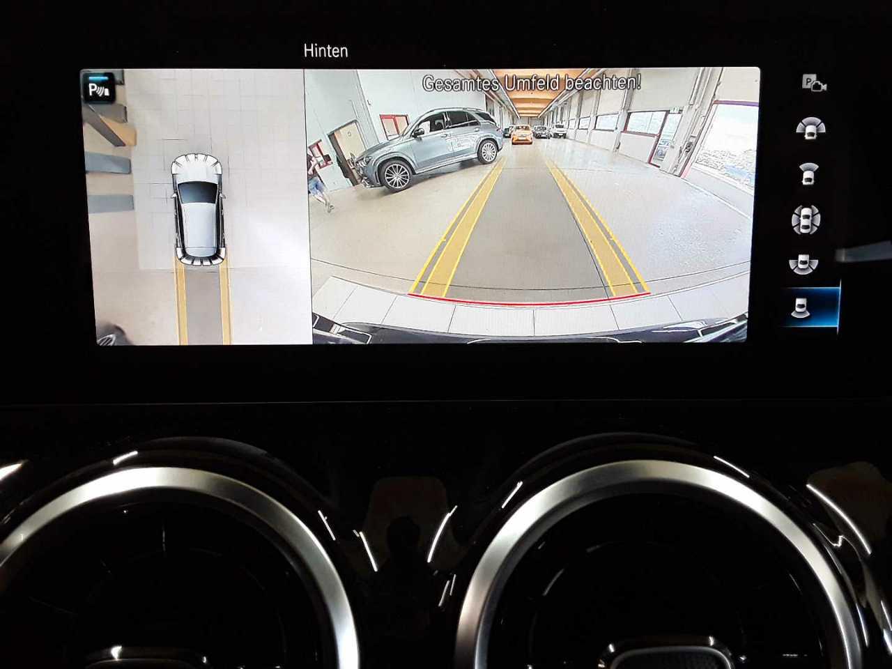 Mercedes-Benz GLA 250-Progressive BusiP PANO KAM StHz