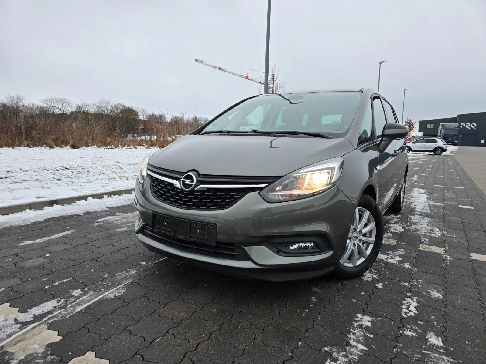 Opel ZAFIRA TOURER 1.4 TURBO,INNOVATION,7SITZE,NAVI