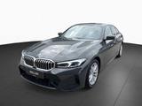 BMW 320i Lim M SPORT AdLED,AHK,HUD,360°,HiFi,St+Go - BMW 320: Limousine, 320i