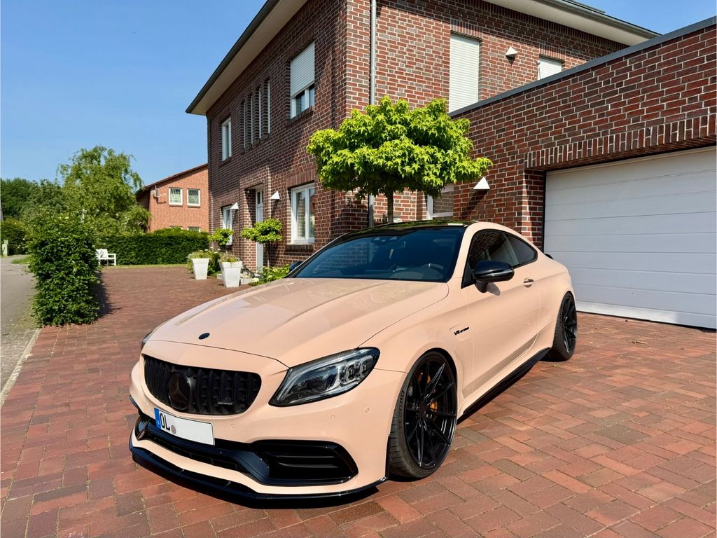 Mercedes-Benz C 63 AMG