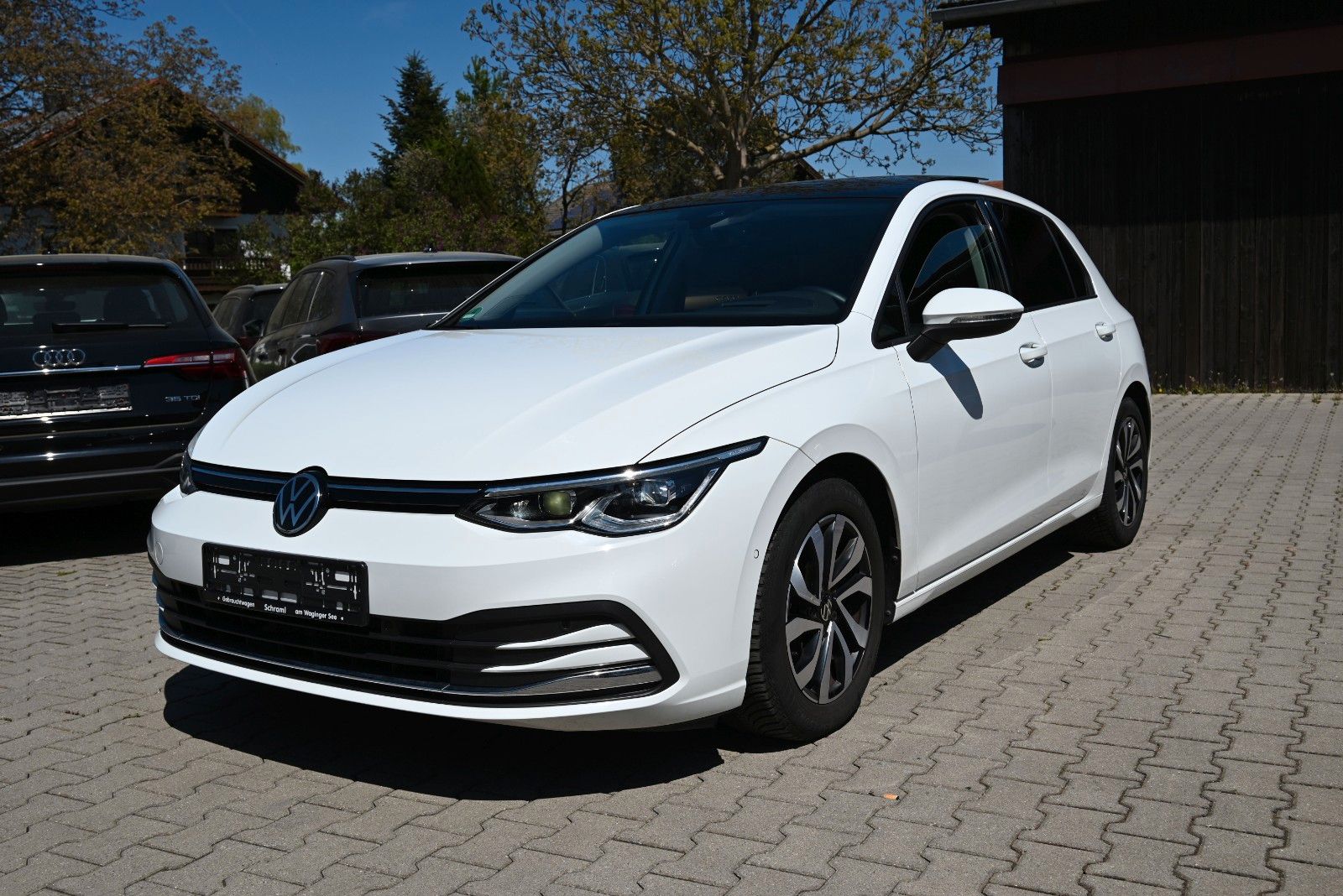 Volkswagen Golf VIII Lim. Active Headup Matrix LED Panor foto 1