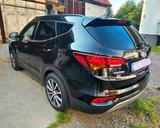 Hyundai SANTA FE 2.4 GDI Family 2WD Family - gebrauchte Hyundai SANTA FE aus dem Jahr 2017