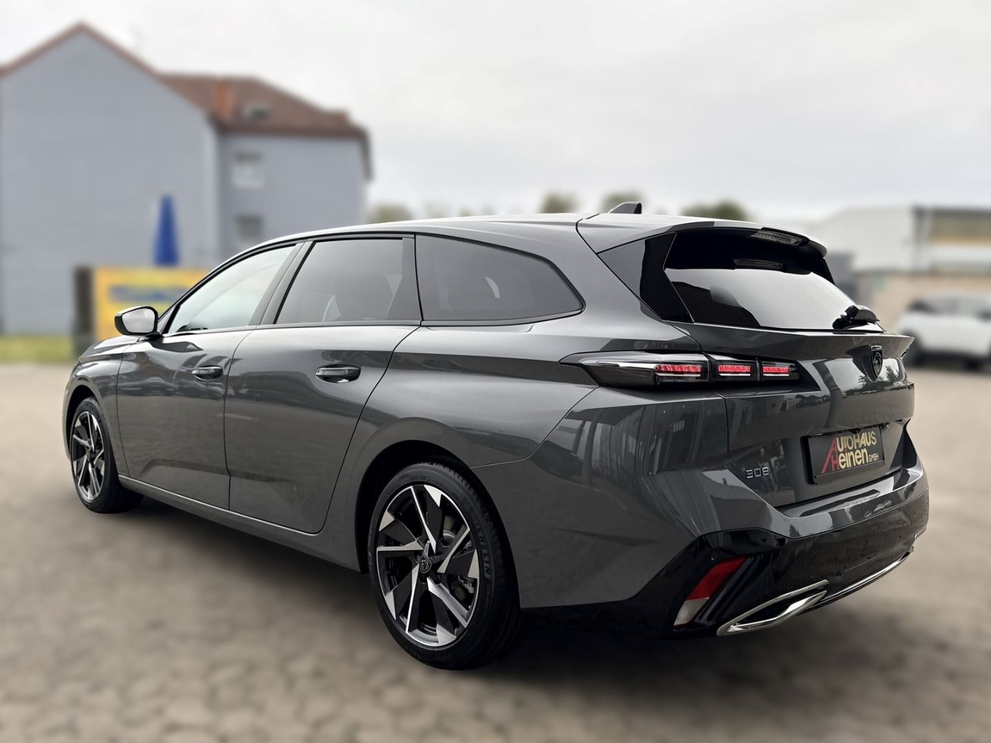 Fahrzeugabbildung Peugeot 308 SW Allure 1.5 BlueHDi 130 LED ACC 2-Zonen-Kl