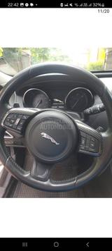 Jaguar XE 20d 180PS Portfolio Automatik Portfolio - Jaguar XE in Wuppertal