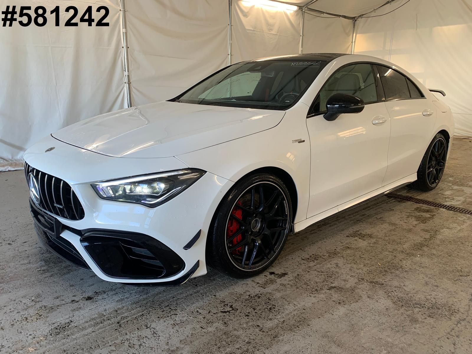 MERCEDES-BENZ CLA 45 S 4M+ Peformance-Sitze Pano DriversPack