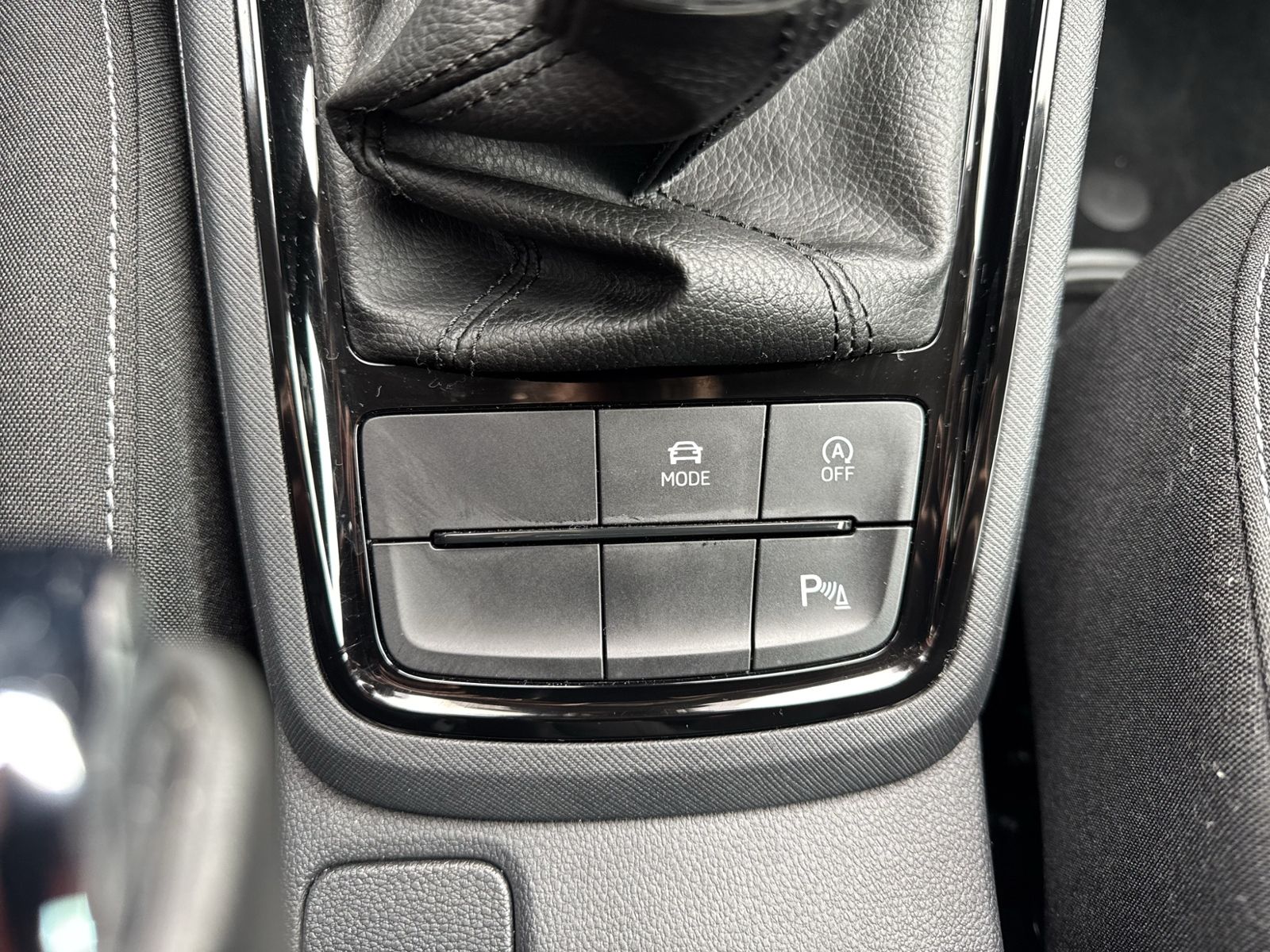 Scala 1.0 TSI Drive, AHK, Paket Image, Winterpak