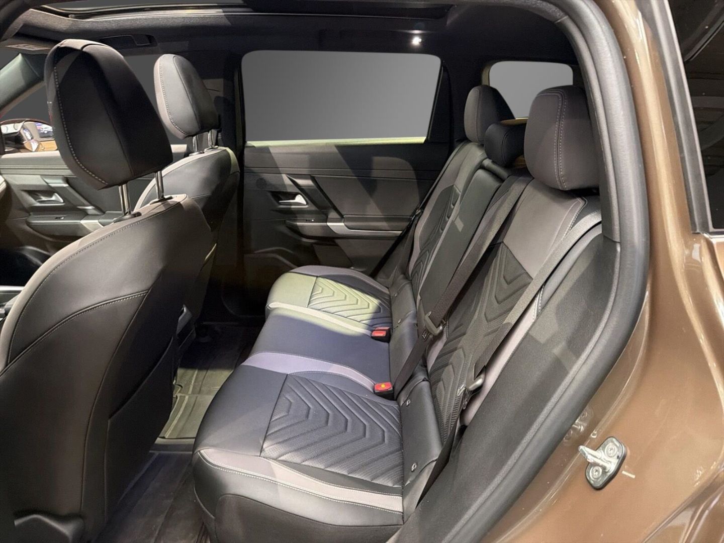 Fahrzeugabbildung Jeep Compass BEV MY26 FIRST EDITION PANO VOLL