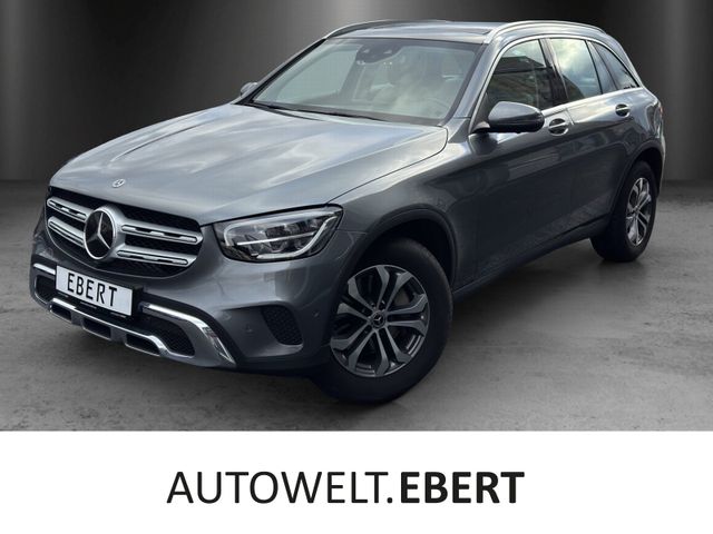 Mercedes-Benz GLC220d DISTR Pano AHK digiTacho LED 360°el.Heck