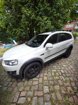 Chevrolet Captiva 2.4 LT 2WD 7-Sitzer LT - weiße Chevrolet Captiva