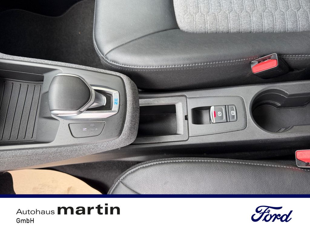 Fahrzeugabbildung Renault Zoe Intens KLIMA PDC SHZ KAMERA NAVI FACEL. LED