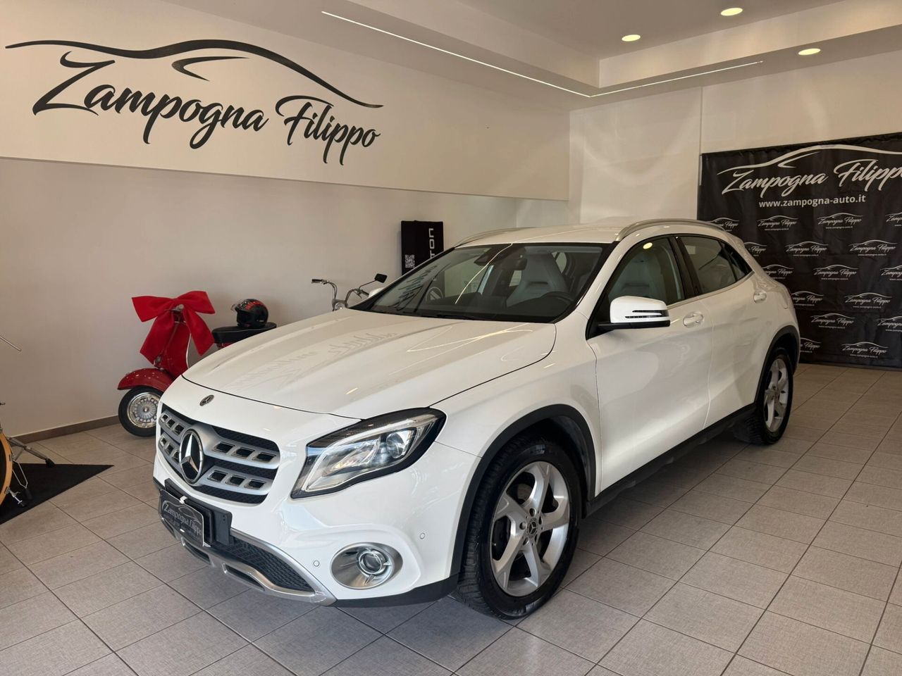 MERCEDES-BENZ Mercedes GLA 200d 4Matic Sport IVAESPOSTA 2019