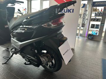 Suzuki Burgmann Street EX