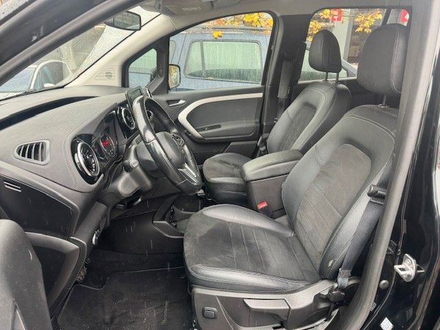 Fahrzeugabbildung Mercedes-Benz T-Klasse 180 CDI LED ALCANTARA KAMERA AUTOMATIK