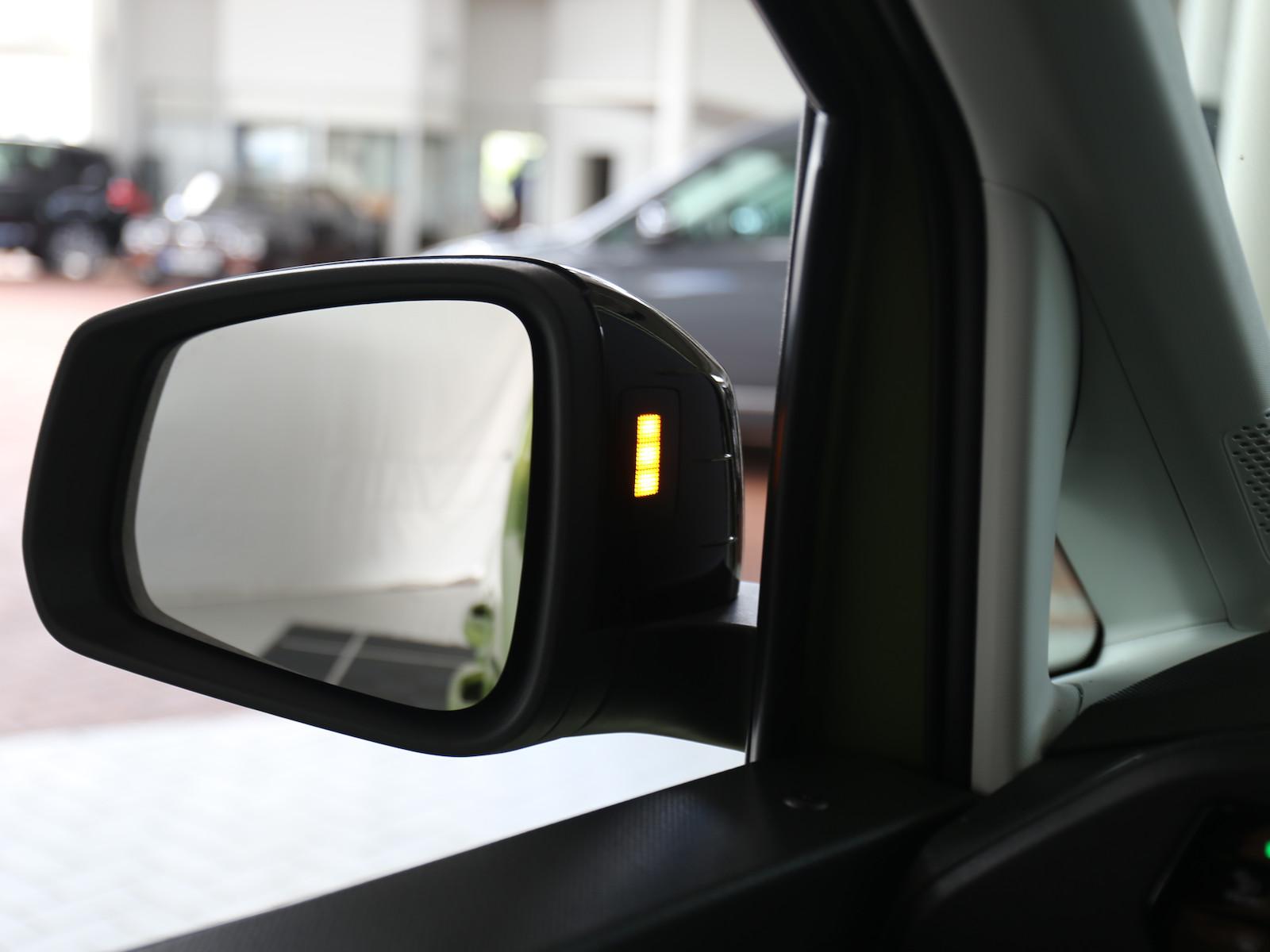 Volkswagen Caddy eHybrid DSG LED NAVI ACC AGR KAMERA AHK