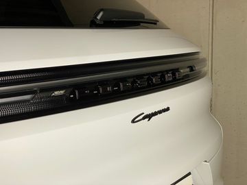 Porsche Cayenne - 10