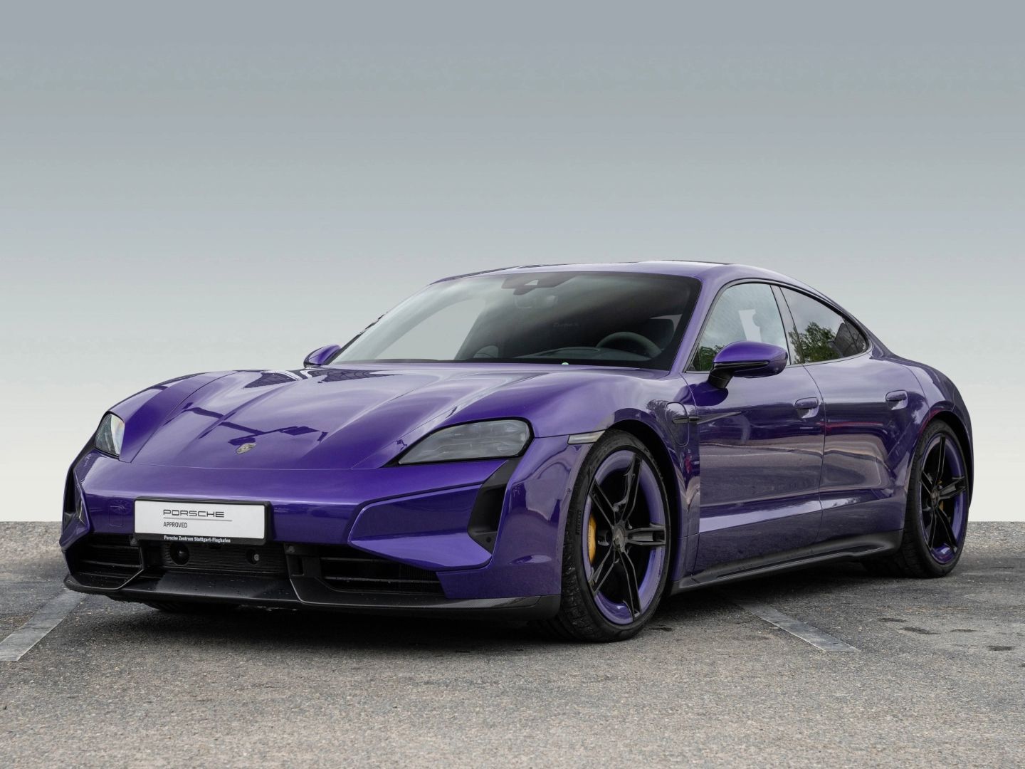 PORSCHE Taycan Turbo S HUD 21'' Burmester HD-Matrix LED