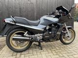 Kawasaki GPZ 900r - Offers matching your search criteria
