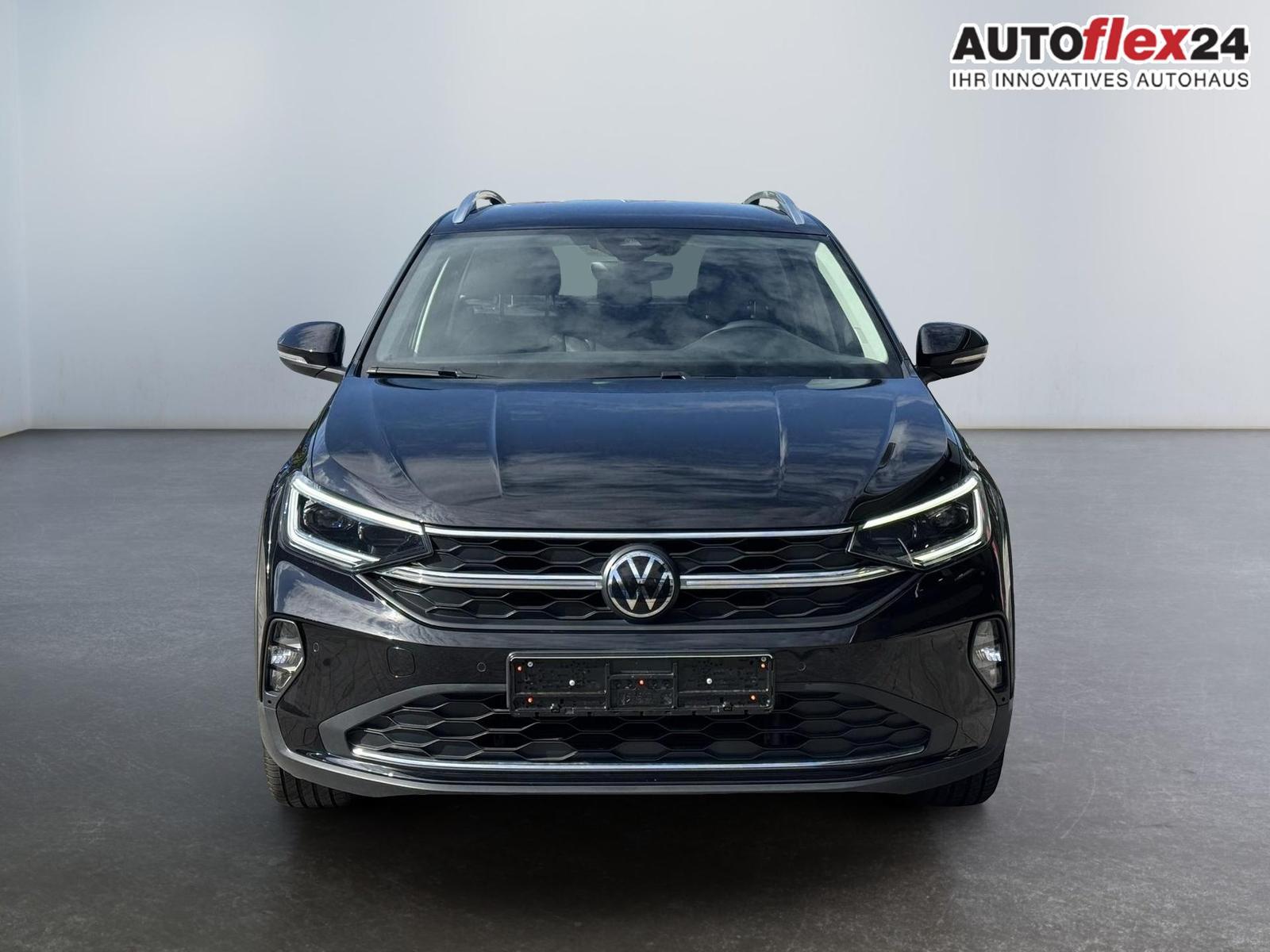Volkswagen Taigo 1.0 TSI Style Navigation 2ZonenKlima Si...