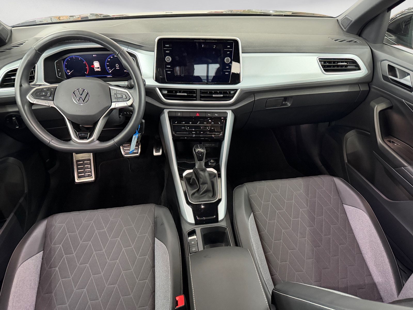 Volkswagen T-Roc - Bild 11