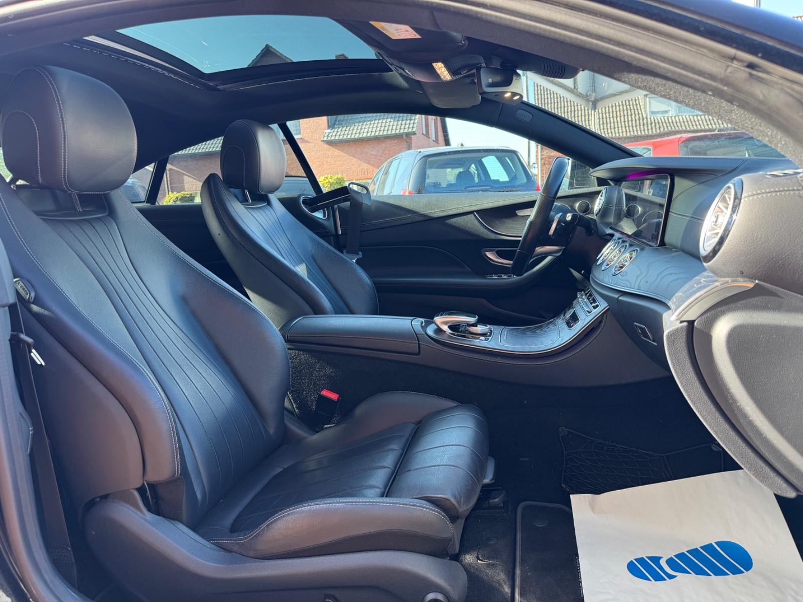 Mercedes-Benz E 220 *AMG Line*Widescreen*Voll Leder*Pano*