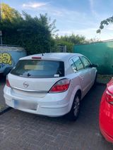 Opel Astra von 2004 mit einem Jahr TÜV abz... - Opel: Von