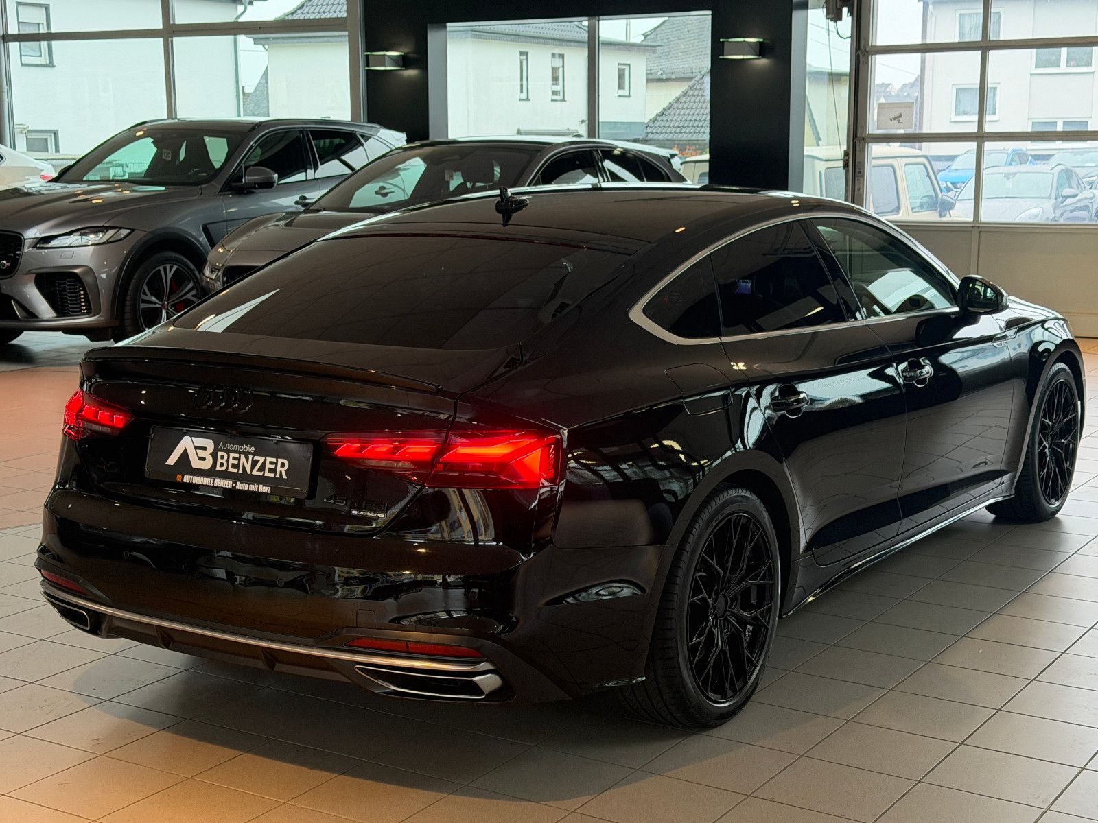 Fahrzeugabbildung Audi A5 Sportback 45 TFSI quattro /VIRTUAL/KAMERA/SHZ
