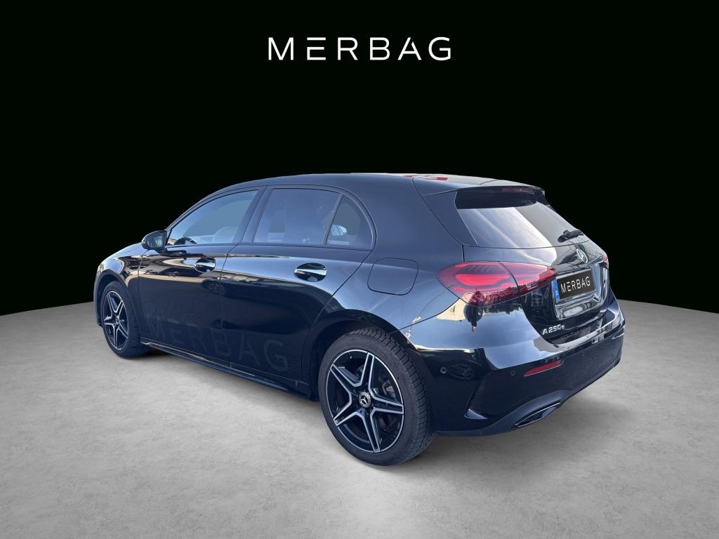 Mercedes-Benz A 250 e AMG AHK Night LED Keyless Sound RFK
