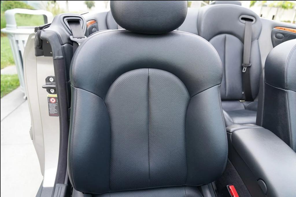 Mercedes-Benz CLK 500