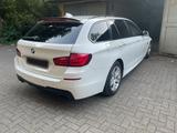 BMW F11 535d M-Paket AHK Panorama  Monitor... - BMW 535 in Oberhausen