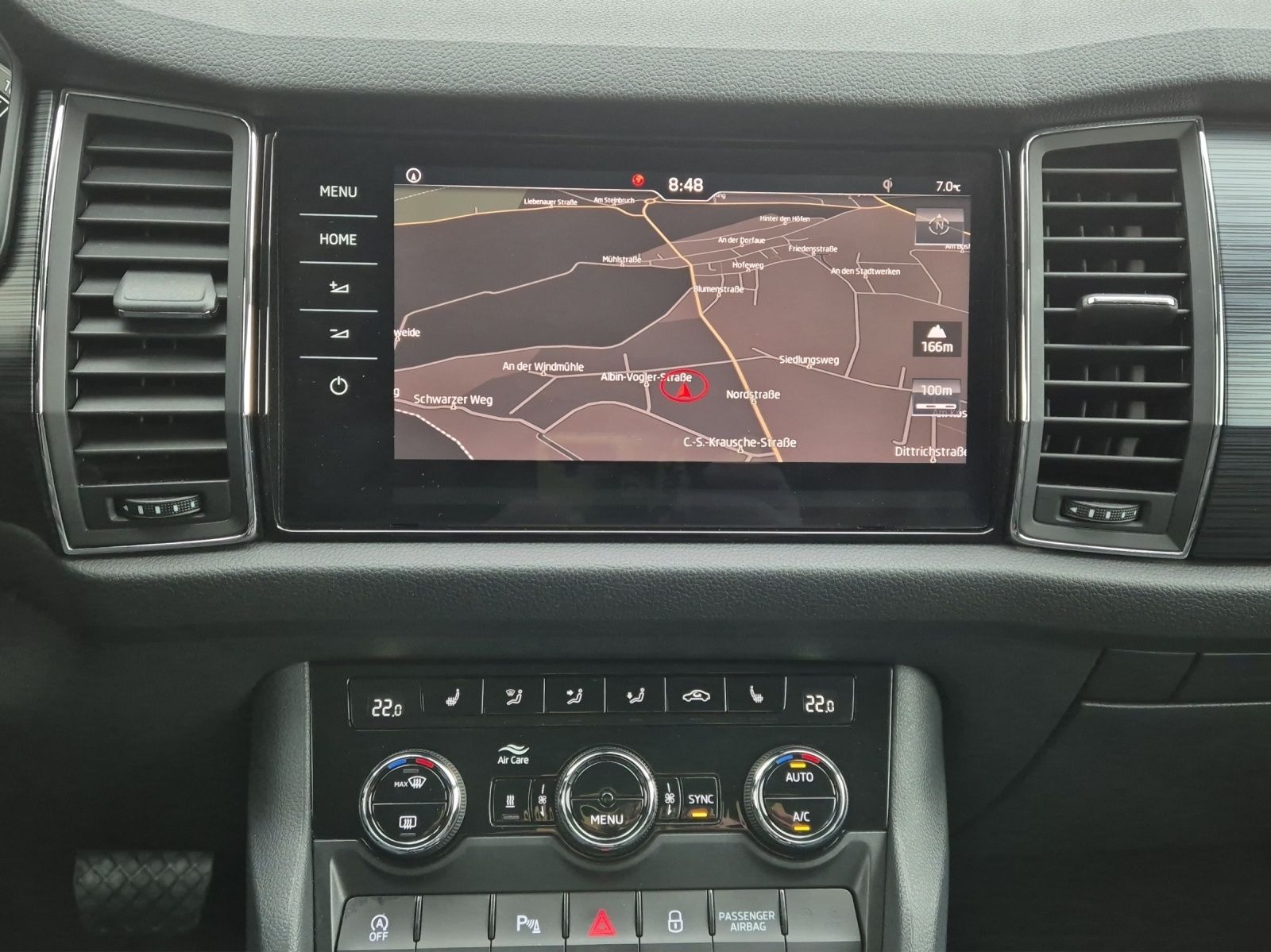 Fahrzeugabbildung SKODA Kodiaq TSI Soleil DSG 4x4 Standhzg. Navi ACC RFK