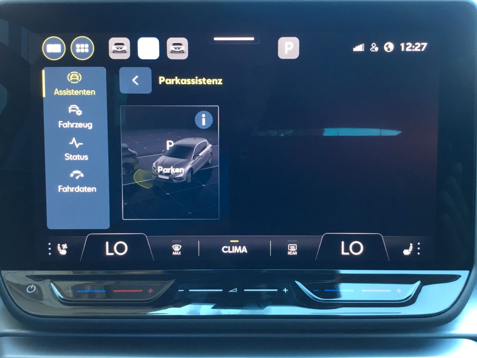Fahrzeugabbildung SEAT Leon 1.5 eTSI FR DSG+18"+LED+ACC+Kamera+Sitzheiz