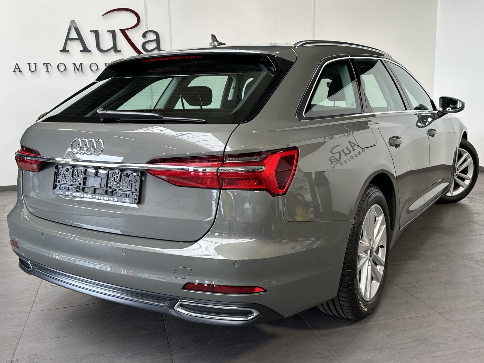 Fahrzeugabbildung Audi A6 Avant 40 TDI Sport NAV+LED+PANO+AHK+SHZ+1HD