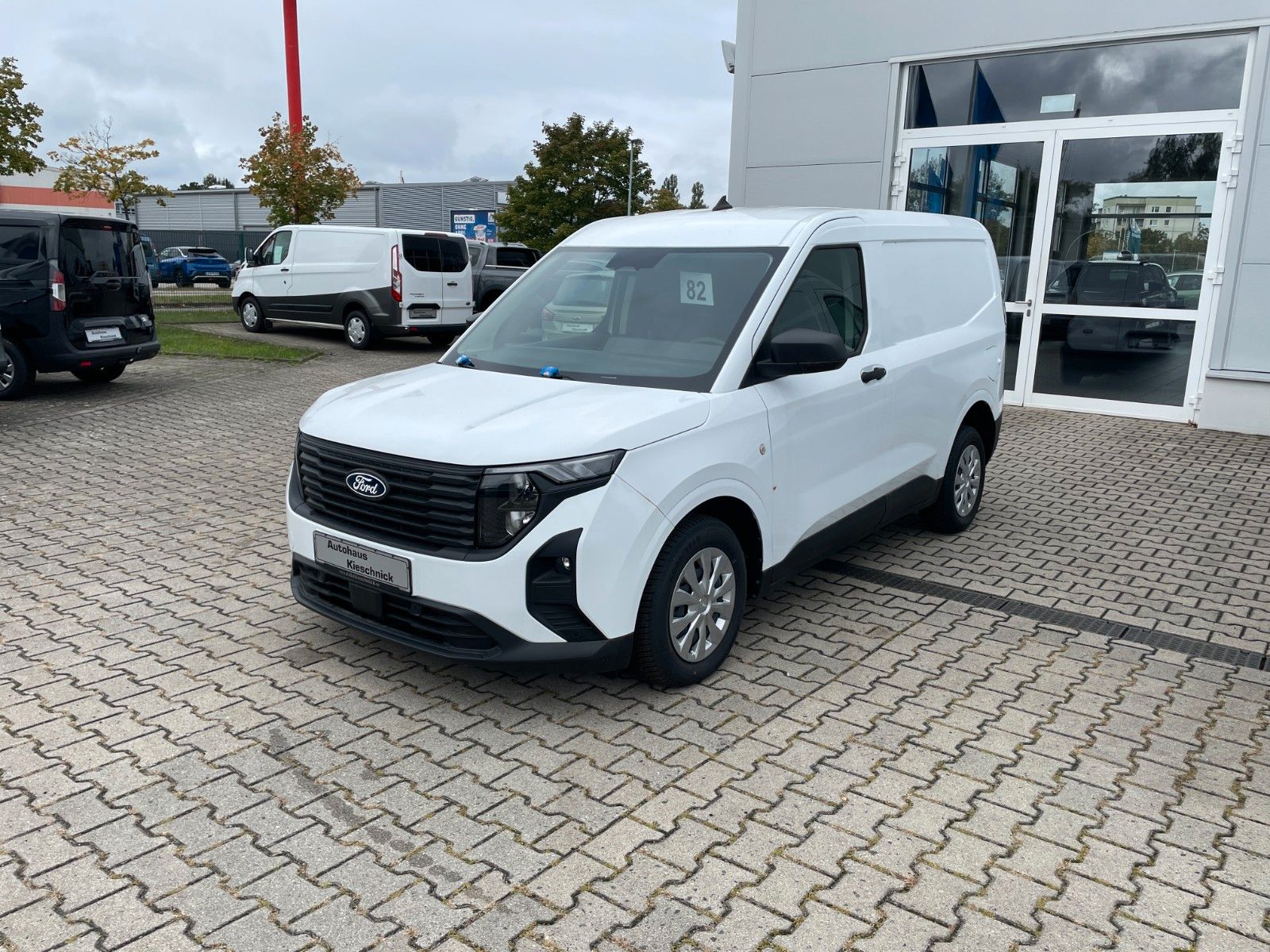 Fahrzeugabbildung Ford Transit Courier Trend Tageszulassung