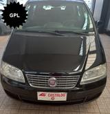 Fiat FIAT Idea 1.4 16V S&S Active GPL - Fiat Idea: Active