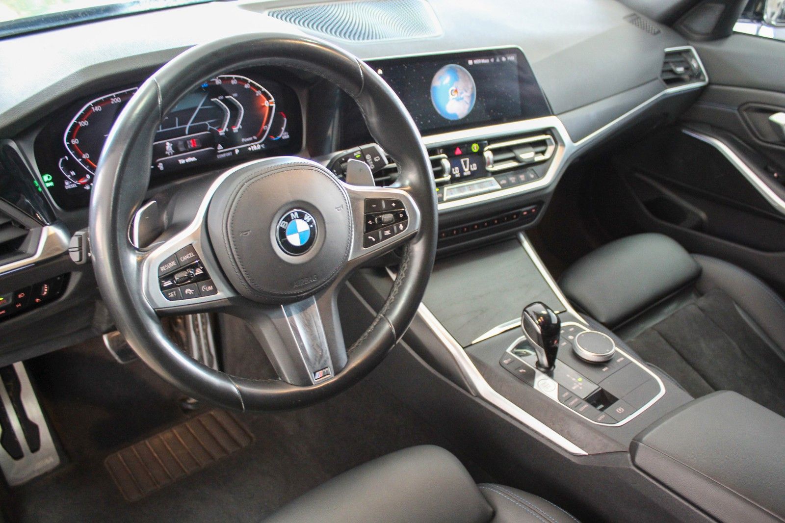 BMW 320d Touring xDrive M Sport Automatik AHK 1.Hand foto 8
