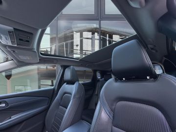 Nissan Qashqai N-Connecta Navi*360*Kamera*LED*Pano*AHK*